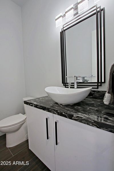 Powder Room 1
