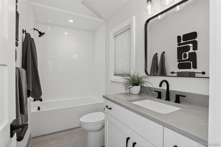 En Suite Bathroom #5 on Upper Floor