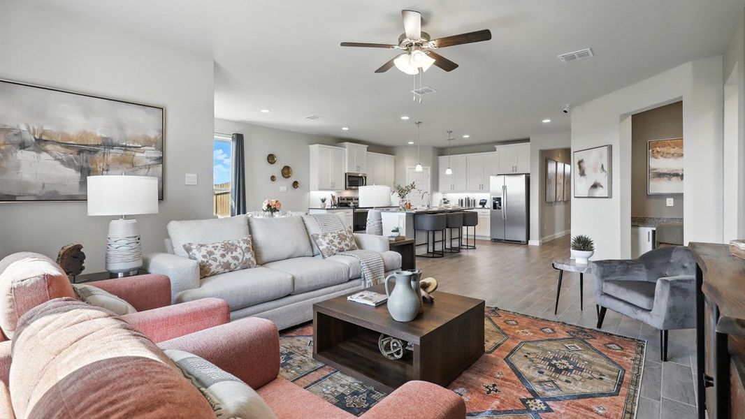 Furnished interior view inside a new home in Lakeview Pointe, Grand Prairie (Image 19).