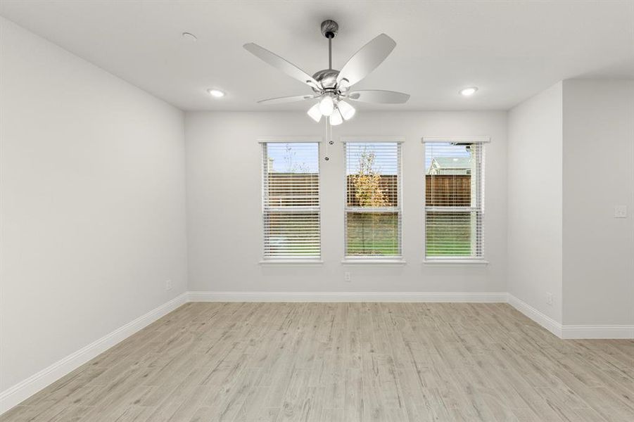 10. 2654 Copper Breaks - Family 10. 2654 Copper Breaks - Family