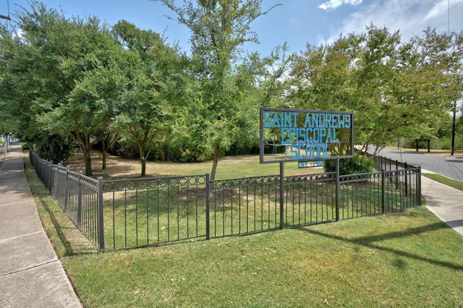 Community amenities in , Austin (Image 25).