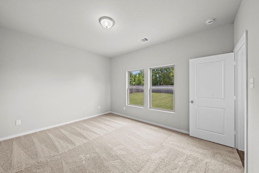 Spacious, unfurnished interior of a new home in Laurel Landing, Alvin (Image 26). Spacious, unfurnished interior of a new home in Laurel Landing, Alvin (Image 26).
