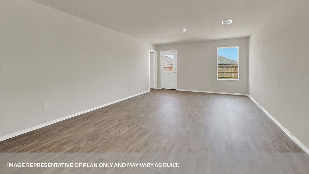 Spacious, unfurnished interior of a new home in Navarro Fields, Seguin (Image 13).