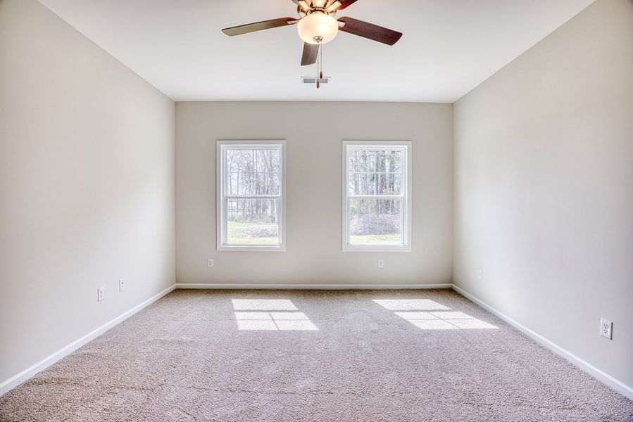 Representative unfurnished interior of a home built from the Darcy II by Great Southern Homes in Shady Grove, Conway (Image 60).