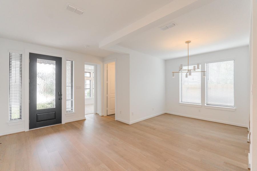 Spacious, unfurnished interior of a new home in , Porter (Image 46).