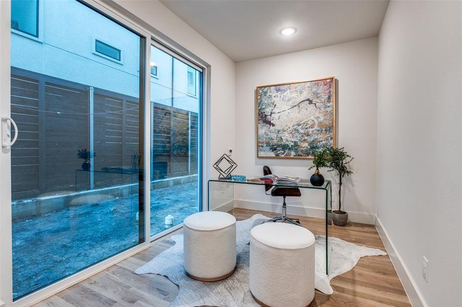 Furnished interior view inside a new home in , Dallas (Image 21).