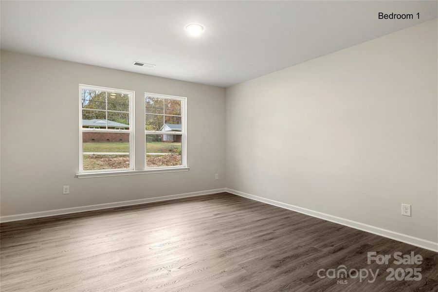 Spacious, unfurnished interior of a new home in , Lancaster (Image 19).