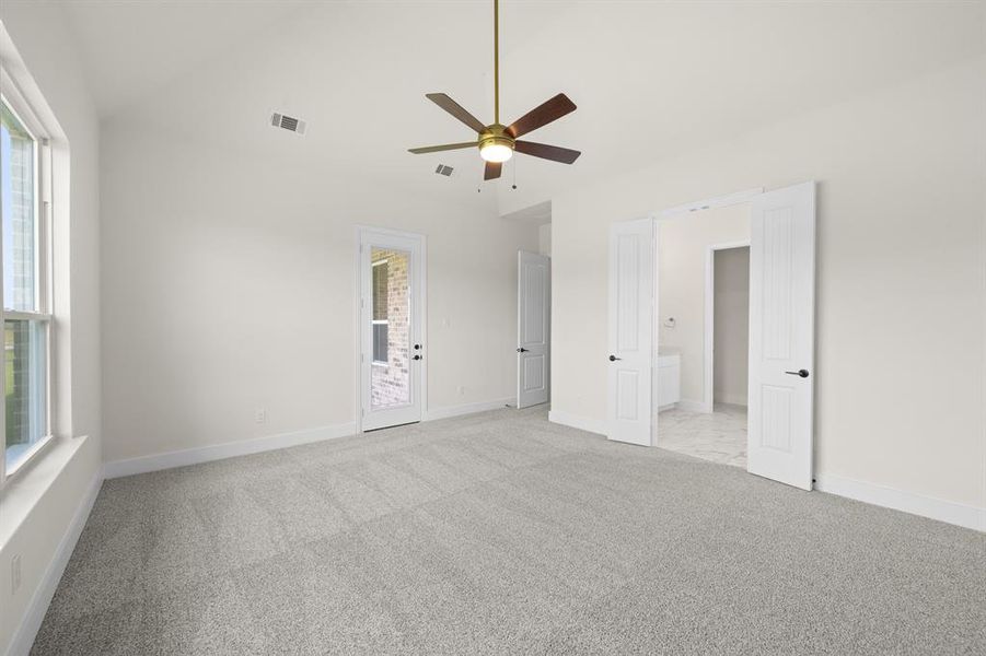 117 Aiden- Primary SUite-8962 117 Aiden- Primary SUite-8962