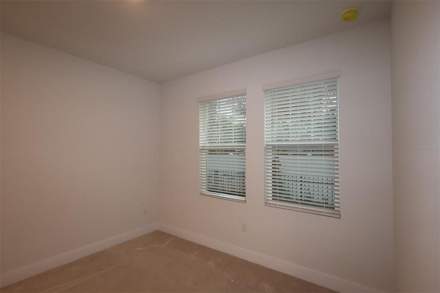 Spacious, unfurnished interior of a new home in Apex at Seminole Heights, Tampa (Image 19).