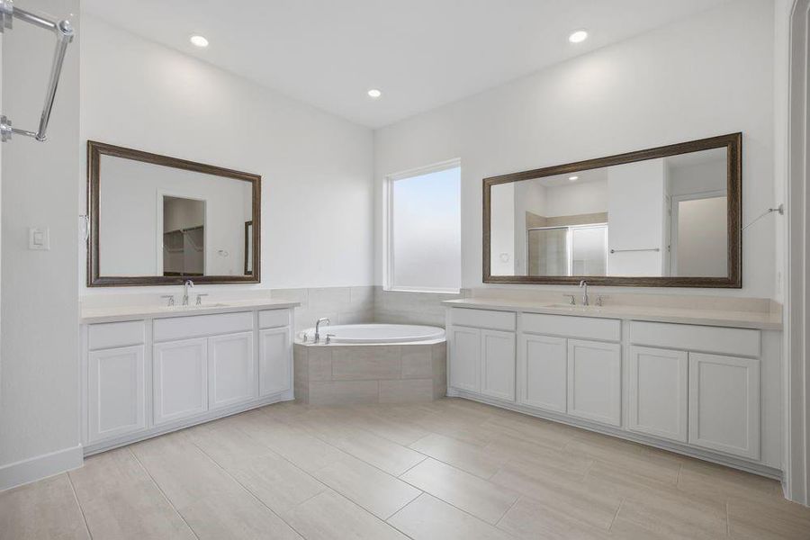 8926 Hampshire Oaks Drive ~ Ready Now 8926 Hampshire Oaks Drive ~ Ready Now