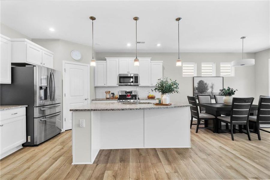 Furnished interior view inside a new home in Laurel Farms, Dallas (Image 31).