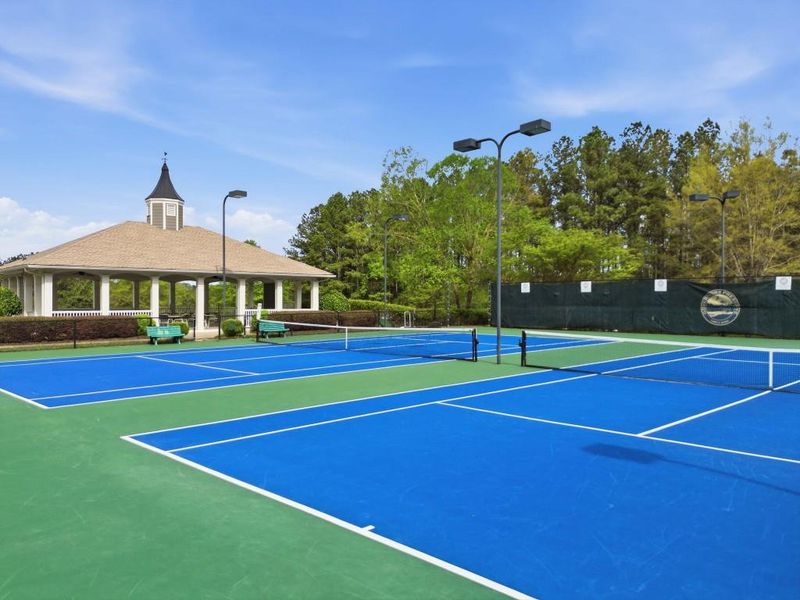 Community amenities in , Canton (Image 64).