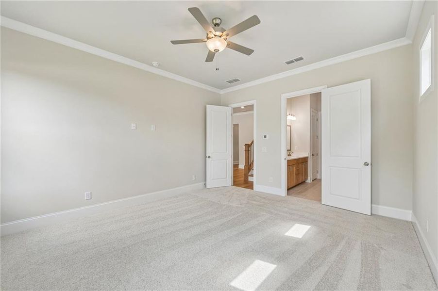 Spacious, unfurnished interior of a new home in Aberdeen, Hoschton (Image 36). Spacious, unfurnished interior of a new home in Aberdeen, Hoschton (Image 36).