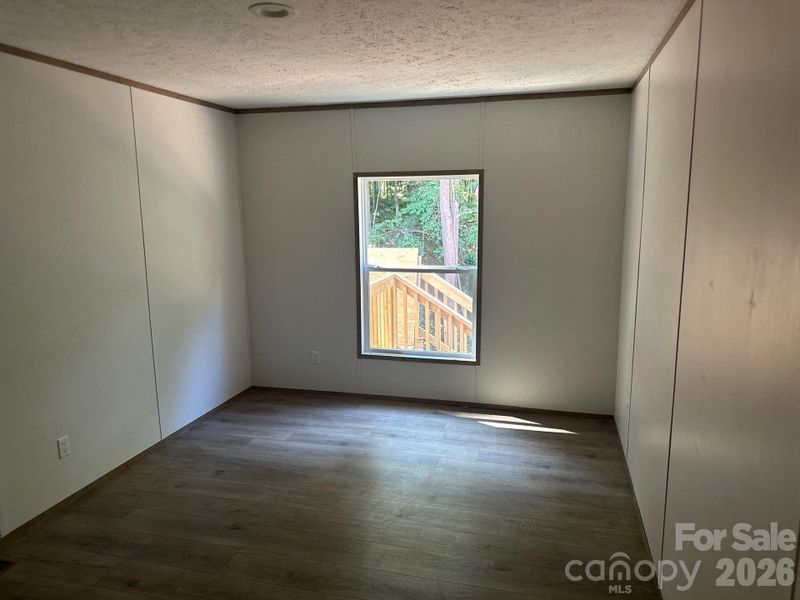 Spacious, unfurnished interior of a new home in , Mooresville (Image 6).