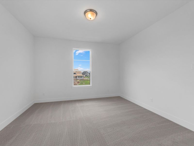 Spacious, unfurnished interior of a new home in Sienna 80′, Missouri City (Image 18).