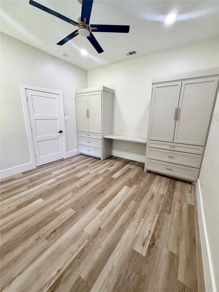 Spacious, unfurnished interior of a new home in , Shepherd (Image 31).