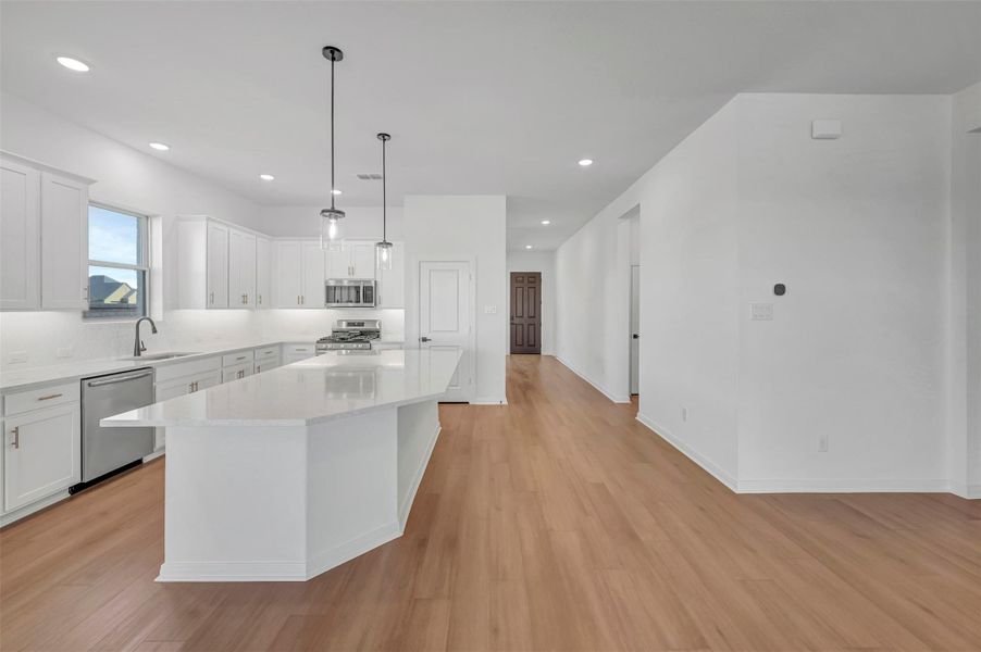 Furnished interior view inside a new home in Beacon Point at Lago Mar 50’ Homesites, Texas City (Image 8).