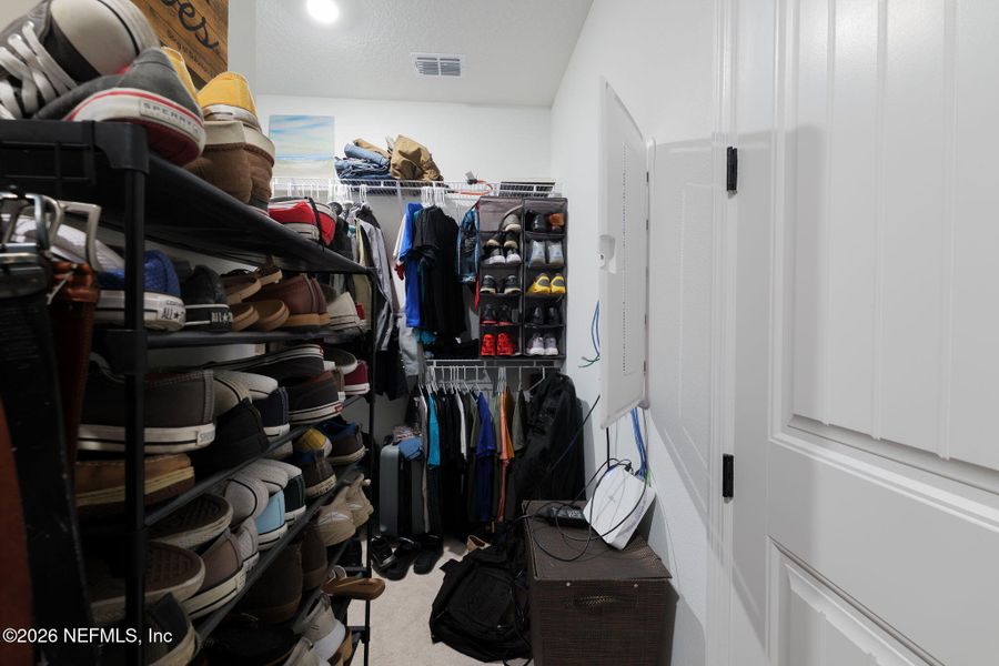 Image 40 of a home in .