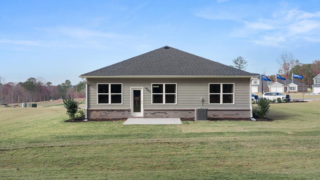 Representative exterior details of a home built from the ARIA Express by D.R. Horton in WillowBrook, Winder (Image 4).