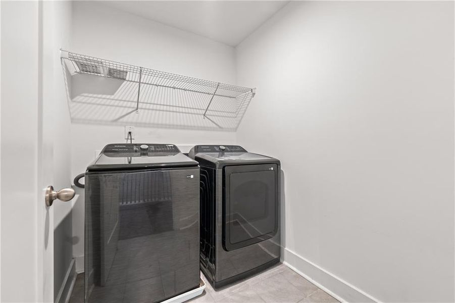 Image 35 of a home in Avondale Park: Townes.