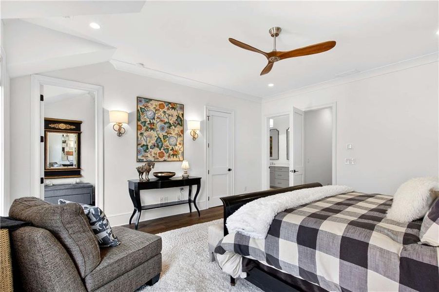 Furnished interior view inside a new home in , Roswell (Image 16).