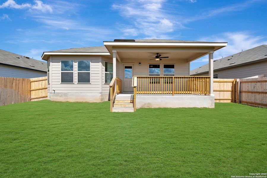 Exterior details and patio area of a home in Greenspoint Heights, Seguin (Image 20).