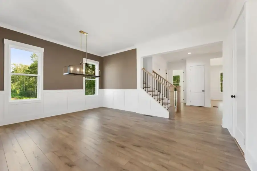 Spacious, unfurnished interior of a new home in Hillshire, Cumming (Image 20).