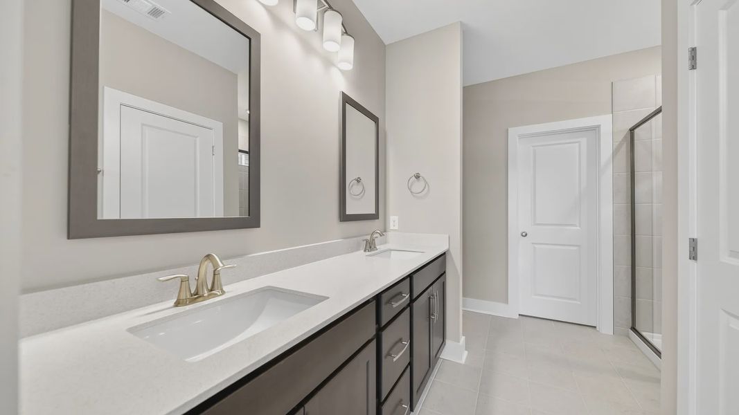 Furnished interior view inside a new home in McClure Farms, Columbia (Image 13).