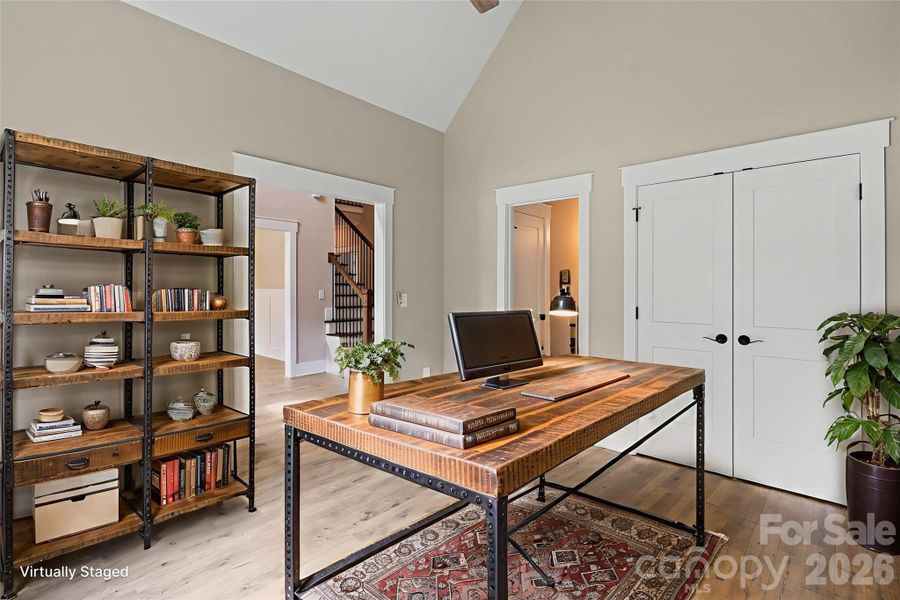 Office/flex space with en-suite bathroom, large closet & vaulted ceiling