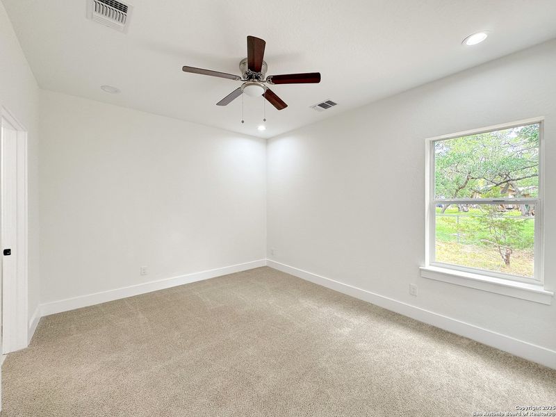 Spacious, unfurnished interior of a new home in , Spring Branch (Image 11).