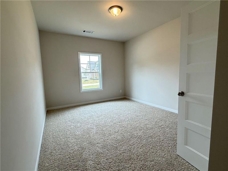 Spacious, unfurnished interior of a new home in Ponderosa Farms Reserve, Gainesville (Image 19). Spacious, unfurnished interior of a new home in Ponderosa Farms Reserve, Gainesville (Image 19).