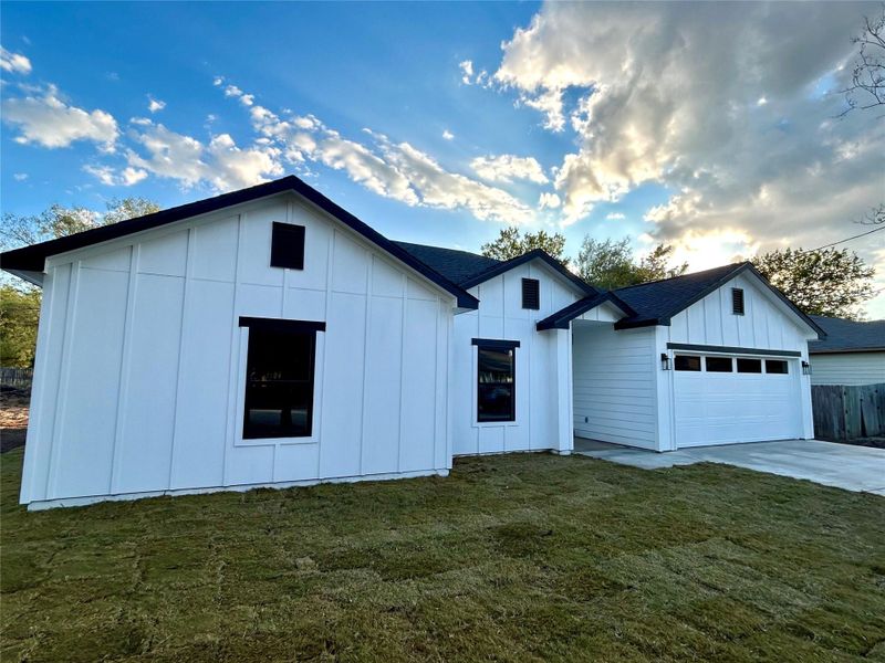 Image 24 of a home in . Image 24 of a home in .