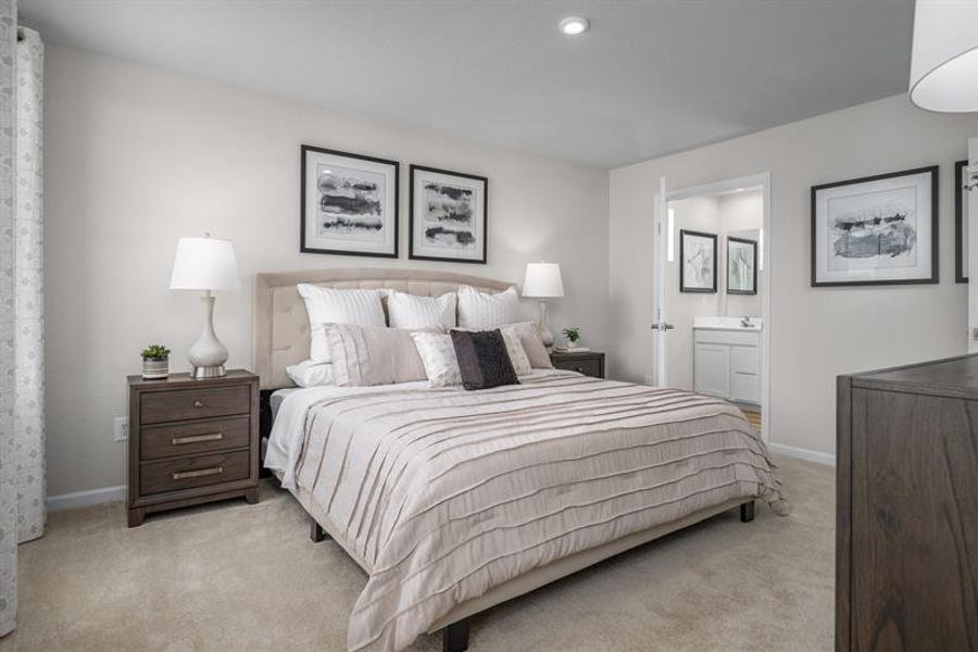 Representative furnished interior of a home built from the Tupelo by Ryan Homes in Gibson Grove, Laurens (Image 6).