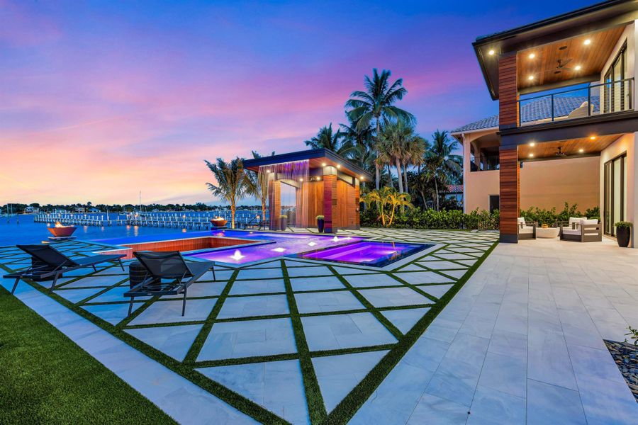 Community amenities in , Lantana (Image 86).