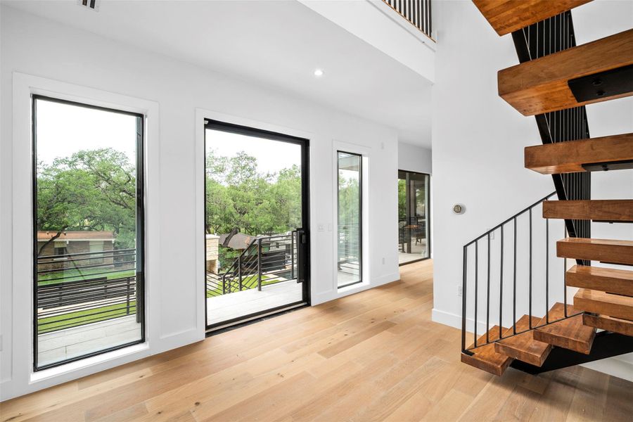 Spacious, unfurnished interior of a new home in , Austin (Image 21).