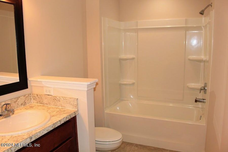 Close-up of interior finishes inside a home in , Middleburg (Image 8).