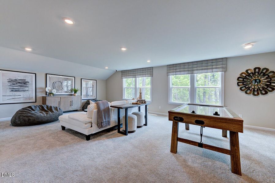 Newport_34 Newport_34