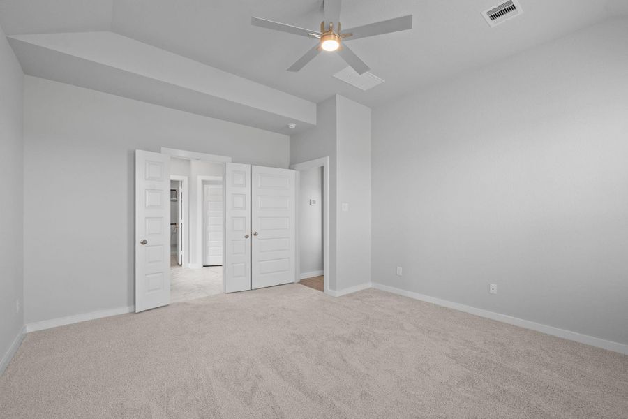 Spacious, unfurnished interior of a new home in Beacon Hill, Waller (Image 17). Spacious, unfurnished interior of a new home in Beacon Hill, Waller (Image 17).