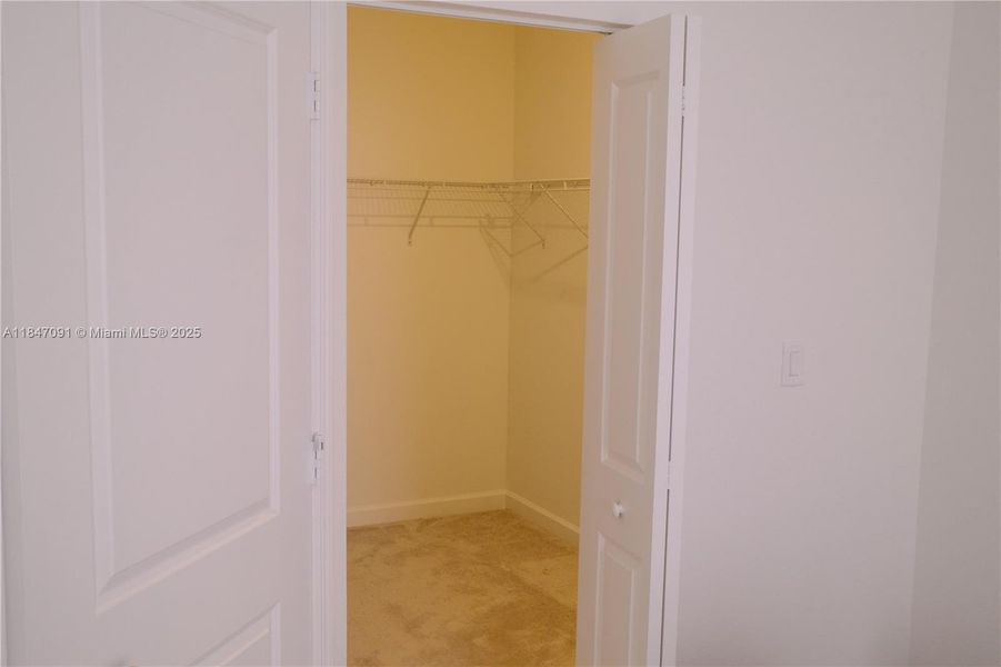 Image 38 of a home in .