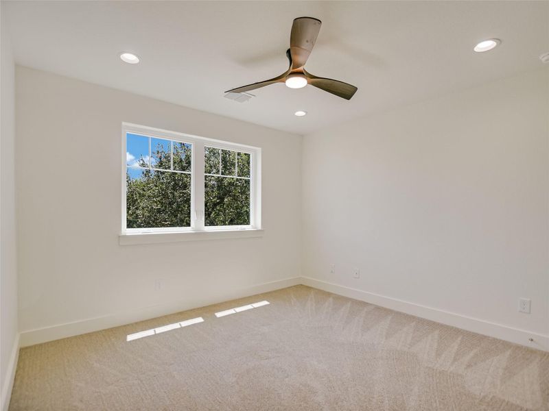 Spacious, unfurnished interior of a new home in , Wimberley (Image 24).