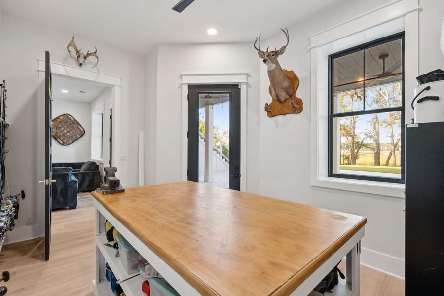 Furnished interior view inside a new home in , Awendaw (Image 40). Furnished interior view inside a new home in , Awendaw (Image 40).