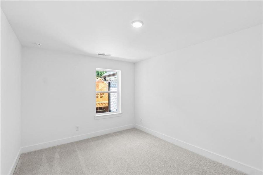 Spacious, unfurnished interior of a new home in Grandview Terrace, Canton (Image 13).