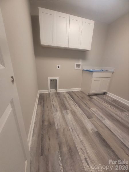 Spacious, unfurnished interior of a new home in , Albemarle (Image 8).