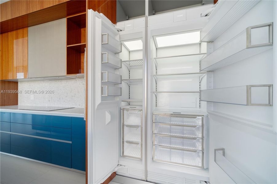 Close-up of interior finishes inside a home in Mr. C Residences, Miami (Image 23).