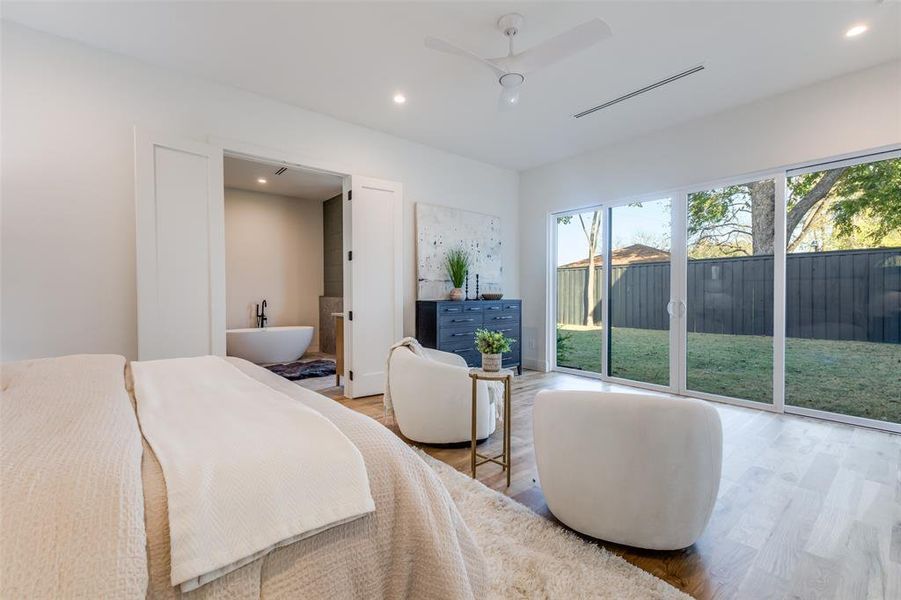 Furnished interior view inside a new home in , Dallas (Image 12). Furnished interior view inside a new home in , Dallas (Image 12).