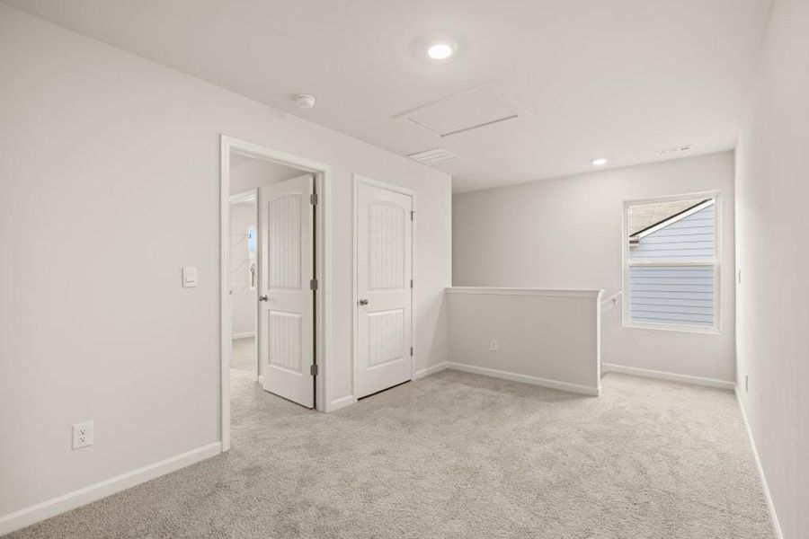 Spacious, unfurnished interior of a new home in Pointe Park, Union City (Image 20).