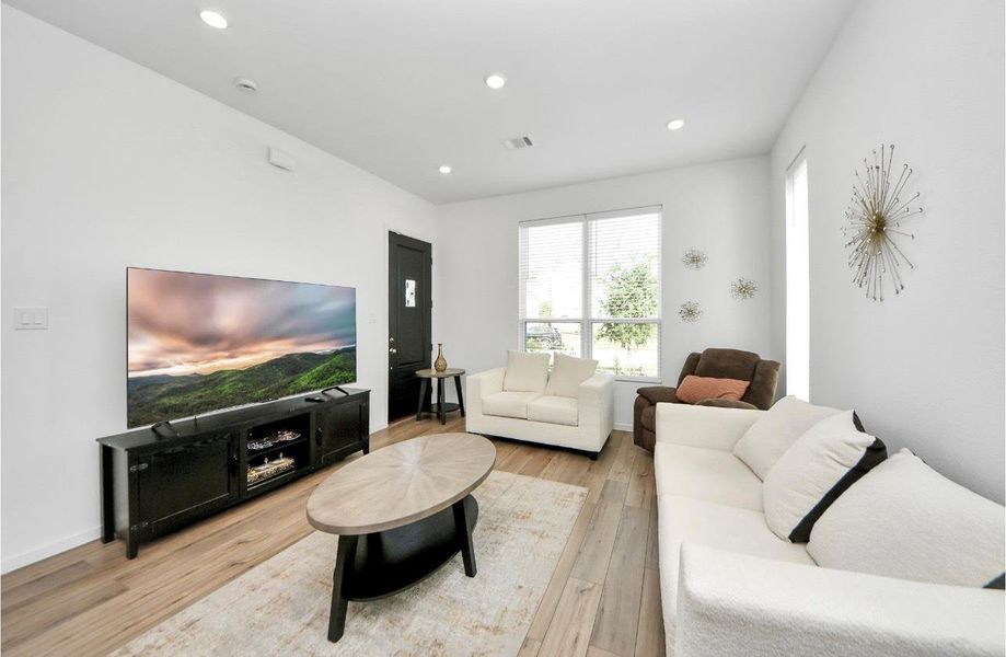 Furnished interior view inside a new home in Cross Creek West: Richmond Collection, Fulshear (Image 27).