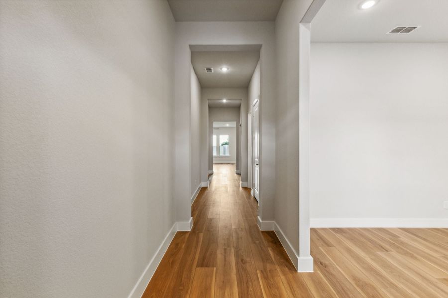 Representative unfurnished interior of a home built from the Sequoia by Centre Living Homes in Painted Tree Lakeside, McKinney (Image 34).