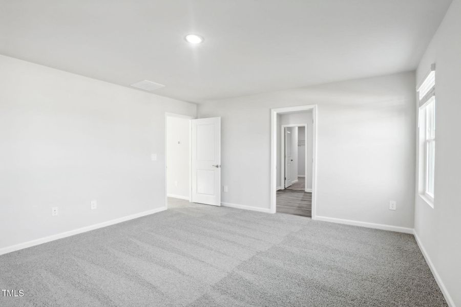 21-web-or-mls-Raleigh - River Glen - 290