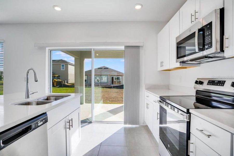 Furnished interior view inside a new home in Scenic Terrace, Lake Hamilton (Image 6).